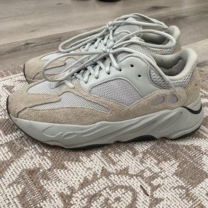 Yeezy Boost 700 Salt